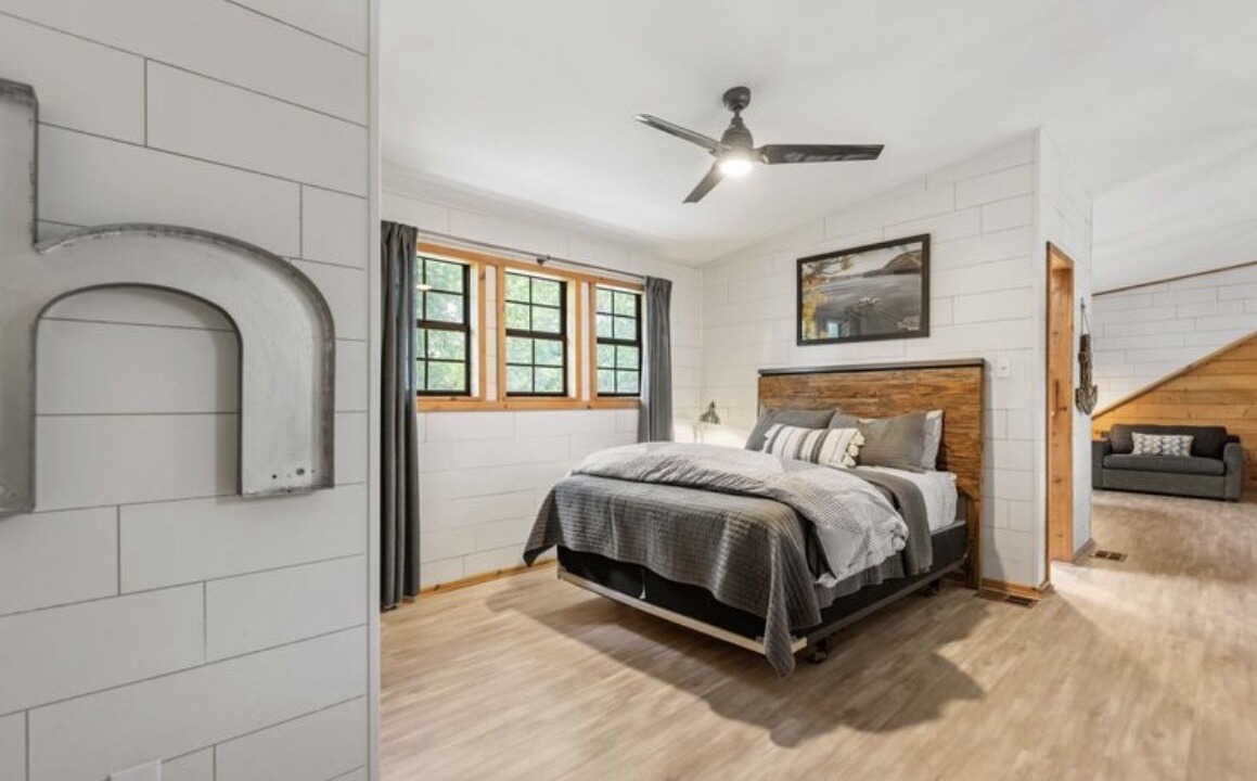 Photo of Bedroom in Dennis
