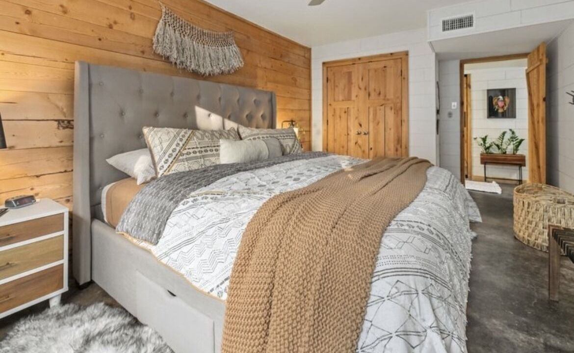 Photo of Bedroom in Dennis
