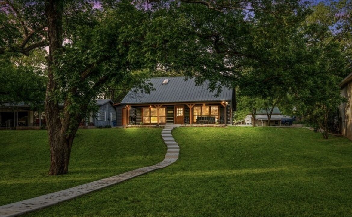 Photo of Outdoor in Dennis