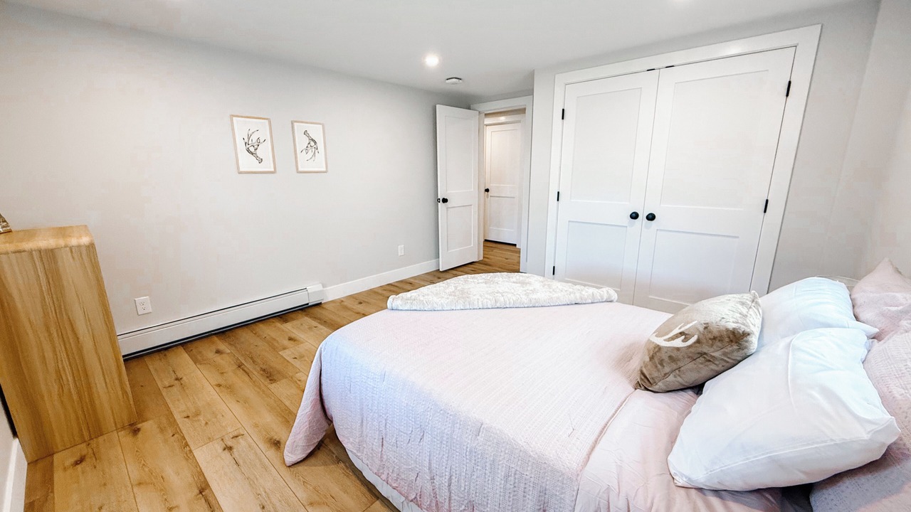 Photo of Bedroom in North Lake George