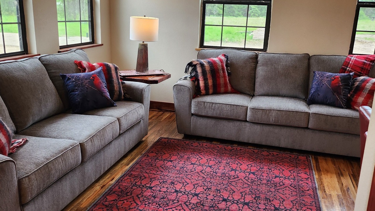 Photo of Livingroom in Cayuga