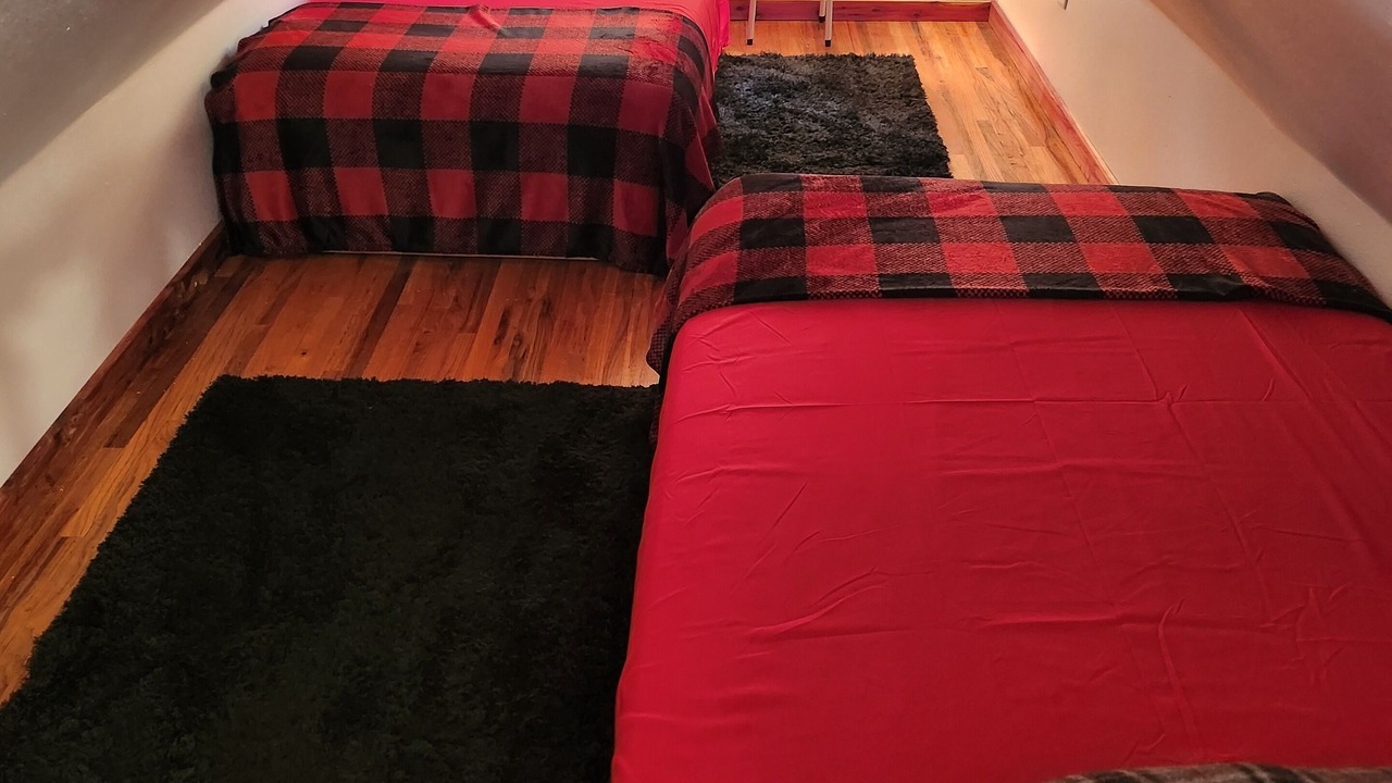 Photo of Bedroom in Cayuga