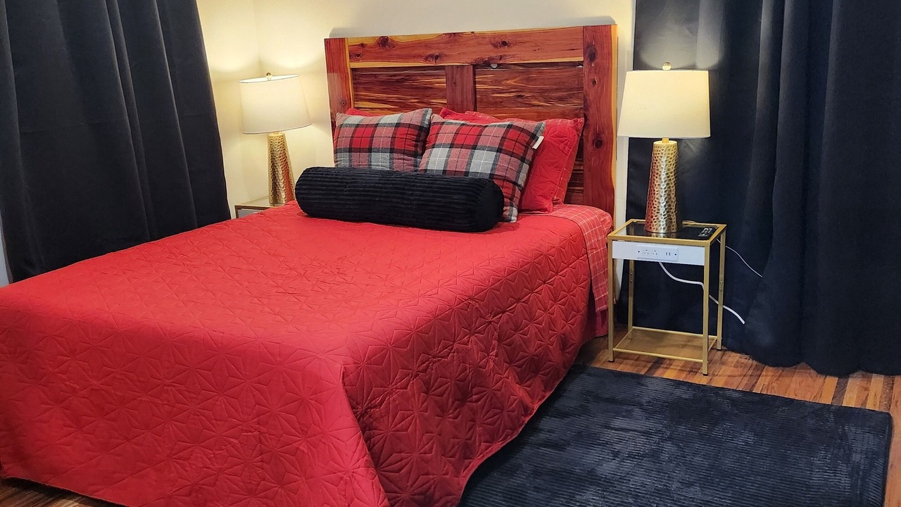 Photo of Bedroom in Cayuga
