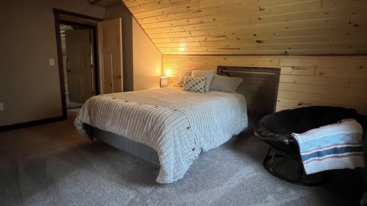 Photo of Bedroom in Backus