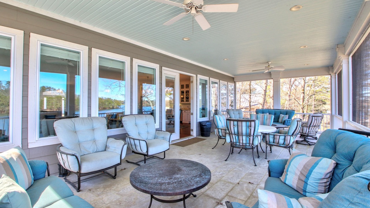 Photo of Patio Balcony in Hot Springs