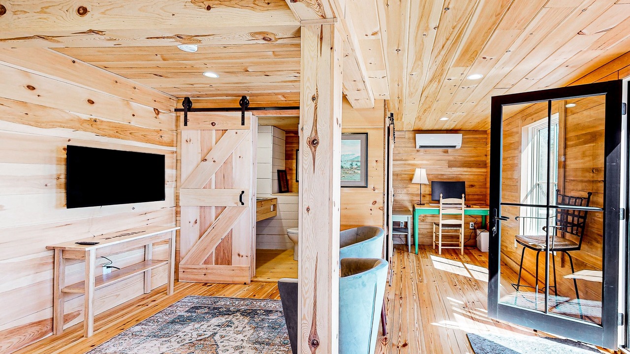 Photo of Livingroom in Rockport