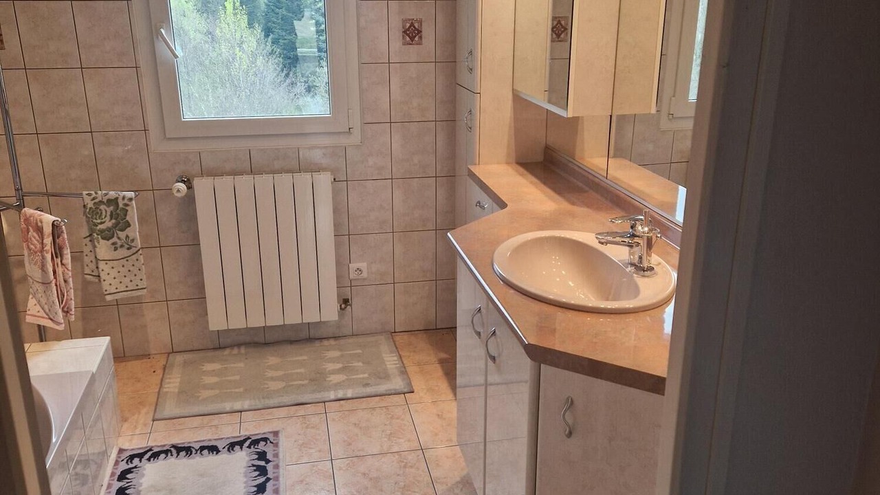 Photo of Bathroom in Lablachere