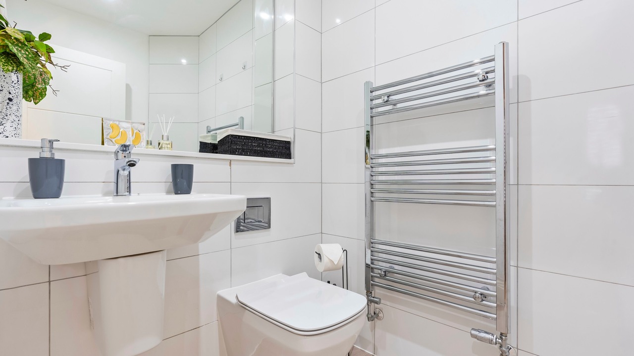 Photo of Bathroom in Birmingham City Centre