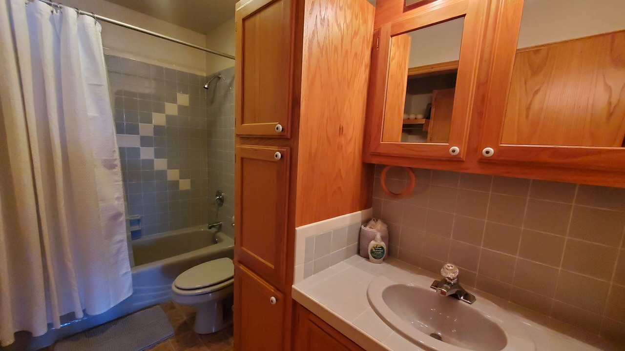 Photo of Bathroom in Lost Bridge Village