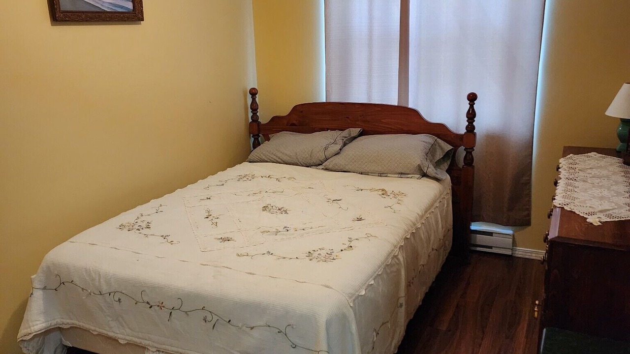 Photo of Bedroom in Arnold's Cove