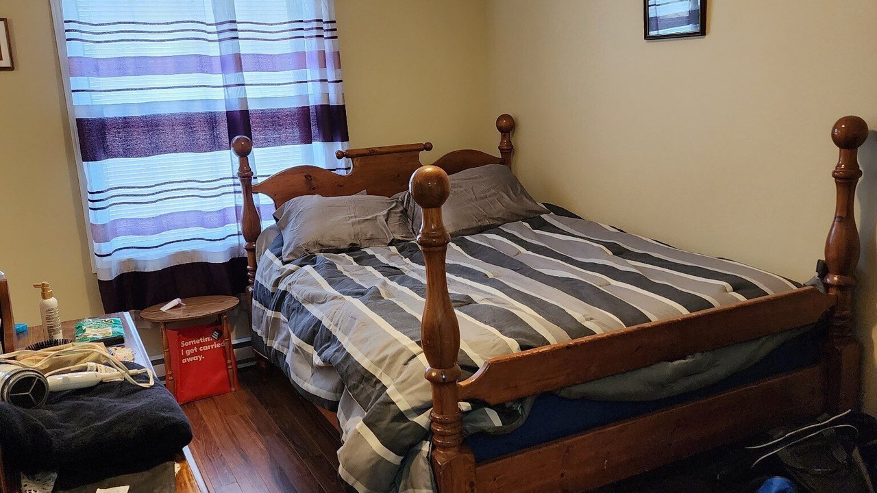 Photo of Bedroom in Arnold's Cove