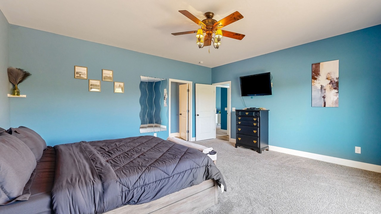 Photo of Bedroom in Dixon Springs