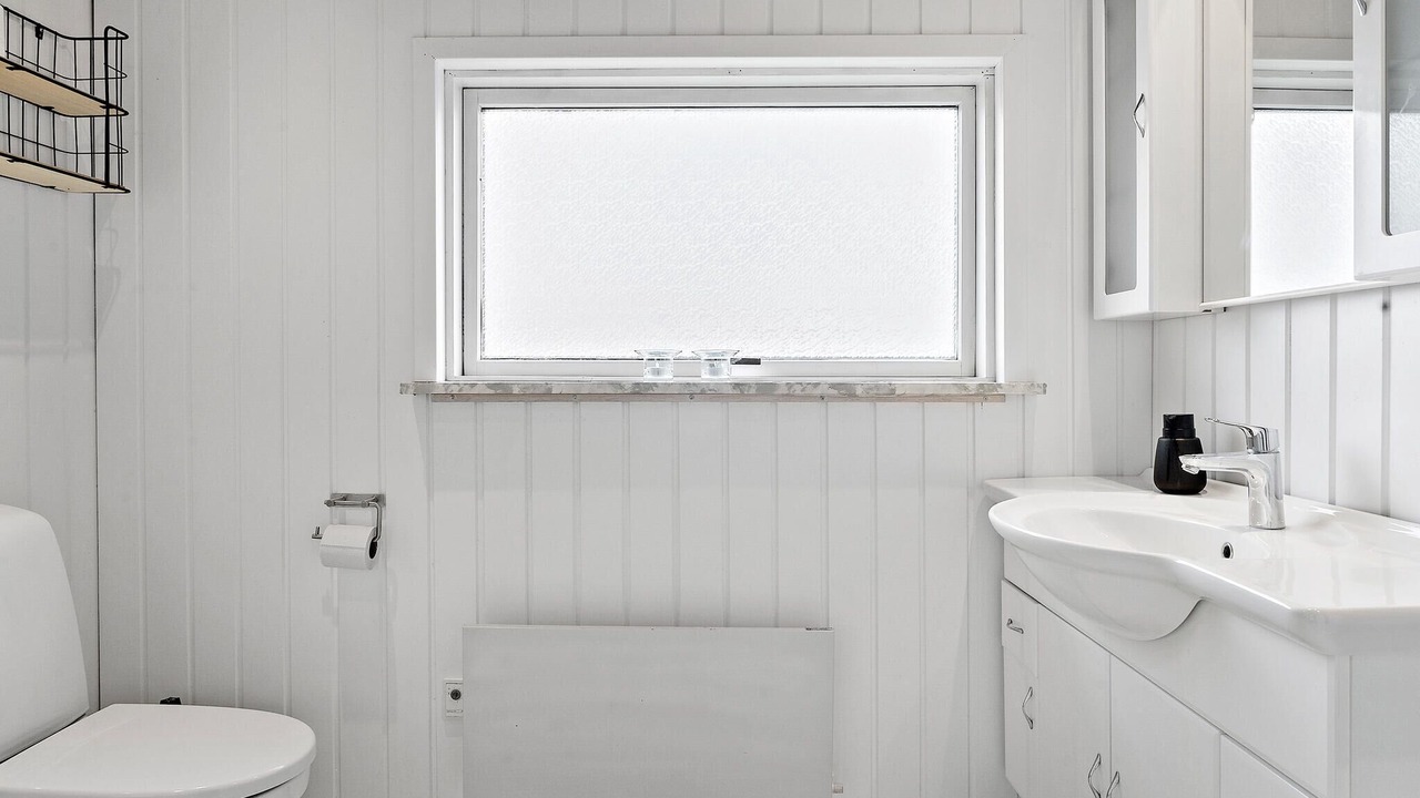 Photo of Bathroom in Pøt Strandby