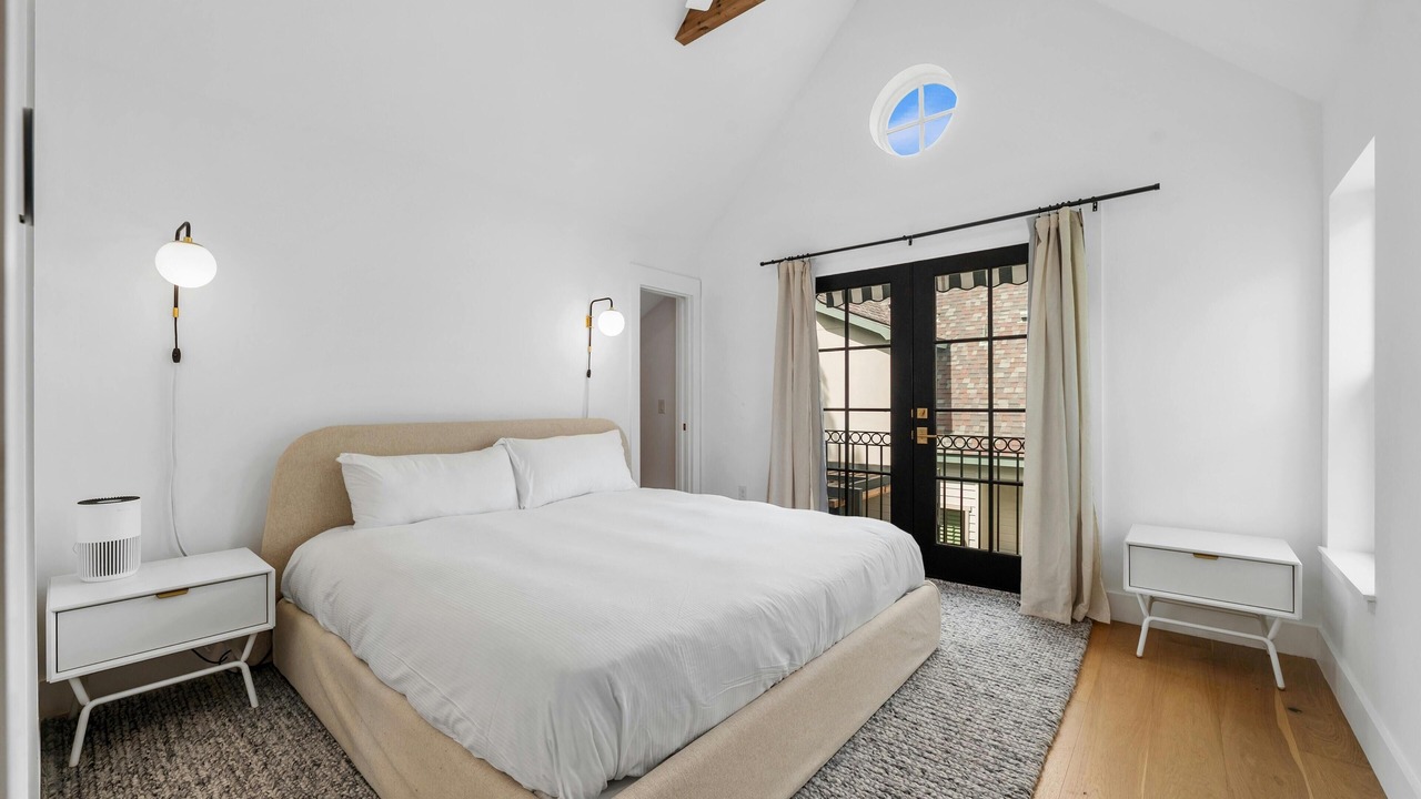 Photo of Bedroom in Govalle