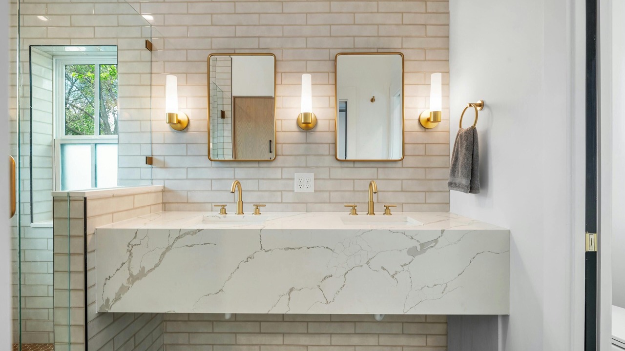Photo of Bathroom in Govalle