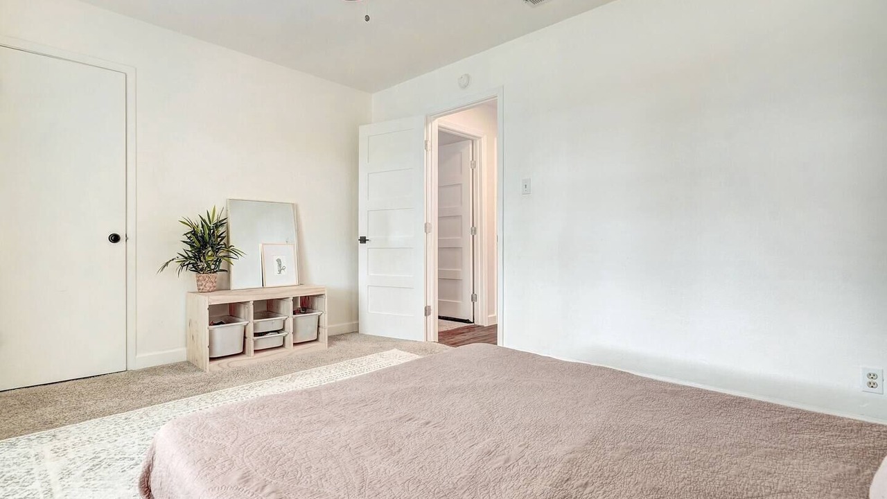 Photo of Bedroom in Brushy Creek