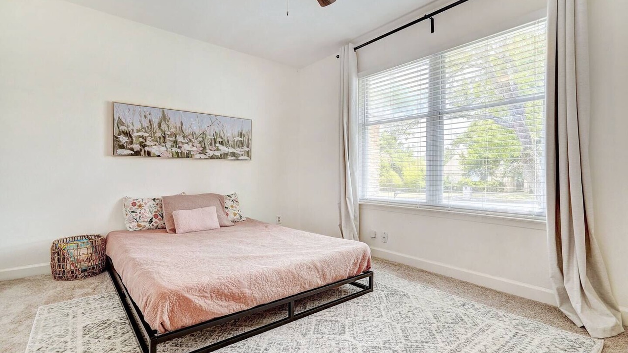 Photo of Bedroom in Brushy Creek