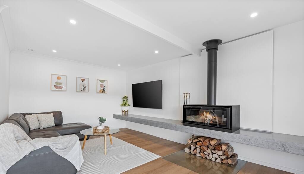 Photo of Livingroom in Central Coast Council