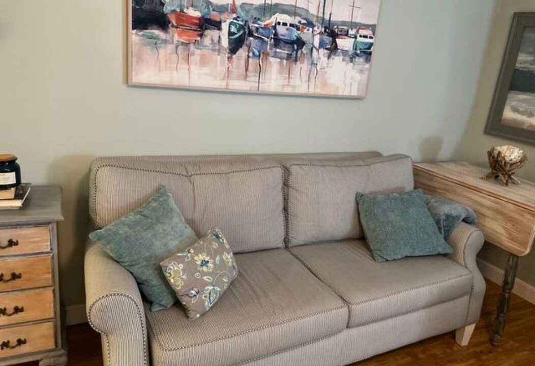 Photo of Livingroom in Falmouth Heights