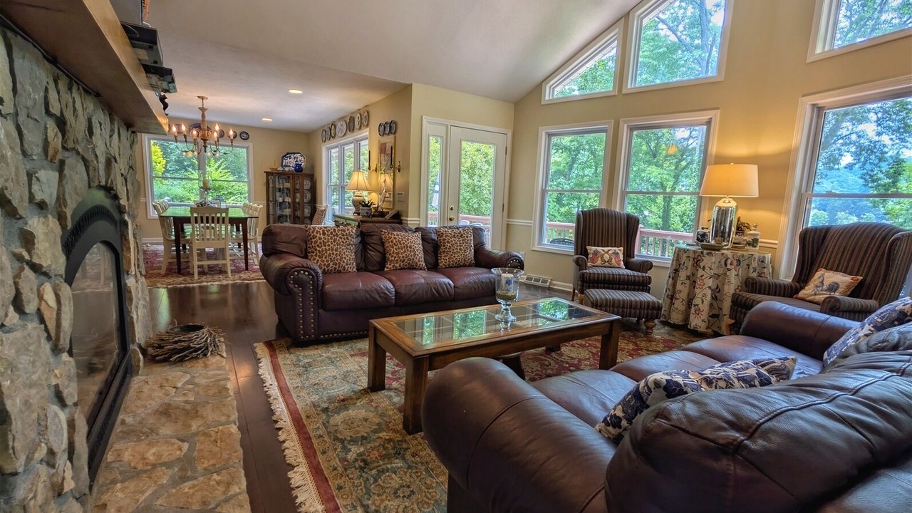 Photo of Livingroom in Lake Junaluska