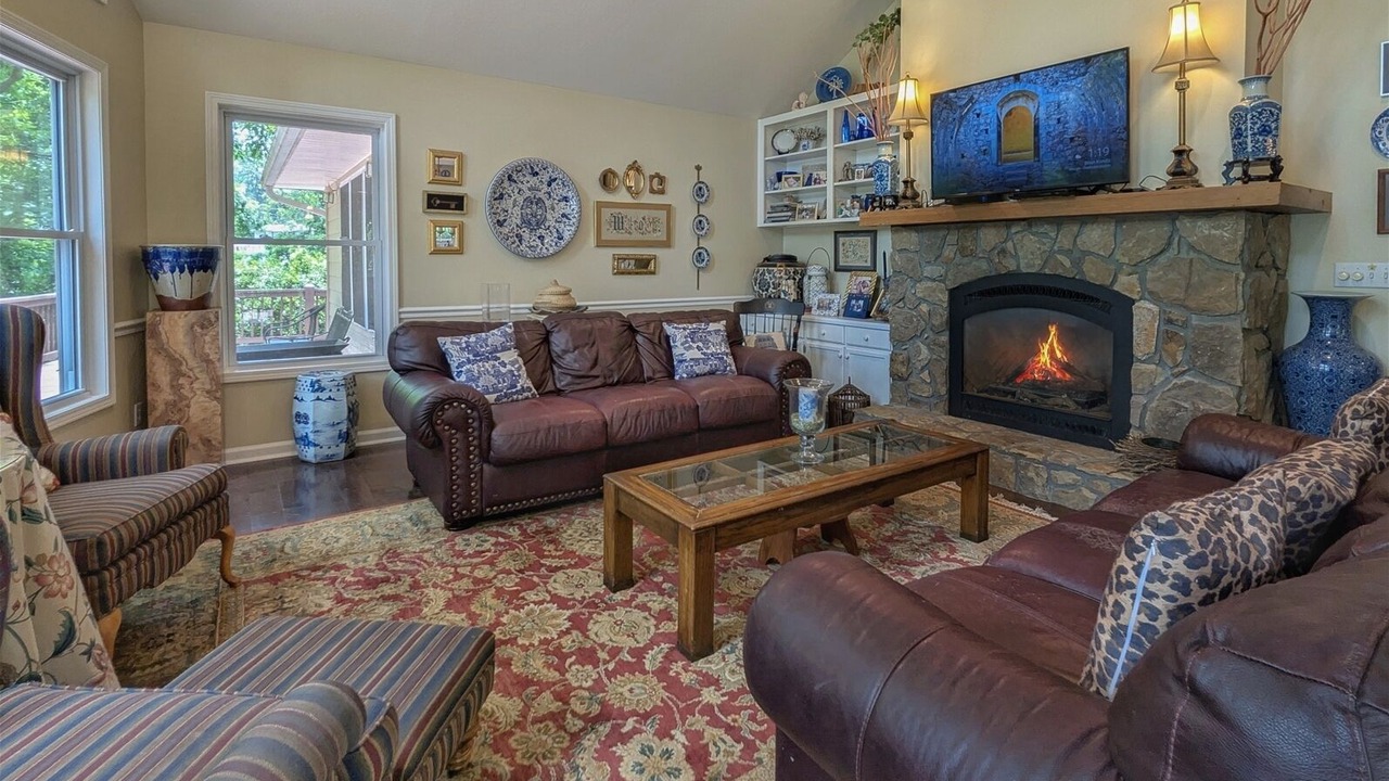 Photo of Livingroom in Lake Junaluska