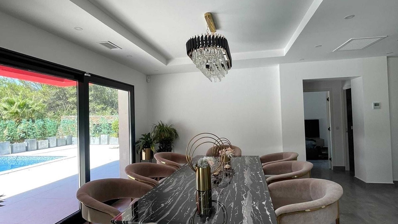 Photo of Livingroom in Caremeau