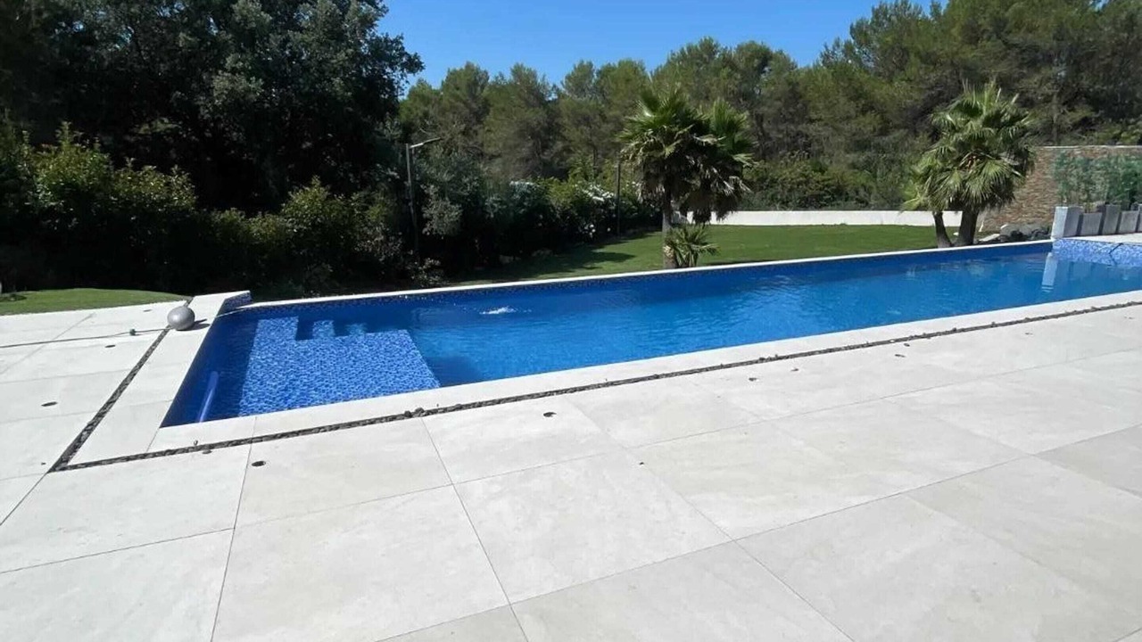 Photo of Outdoor in Caremeau