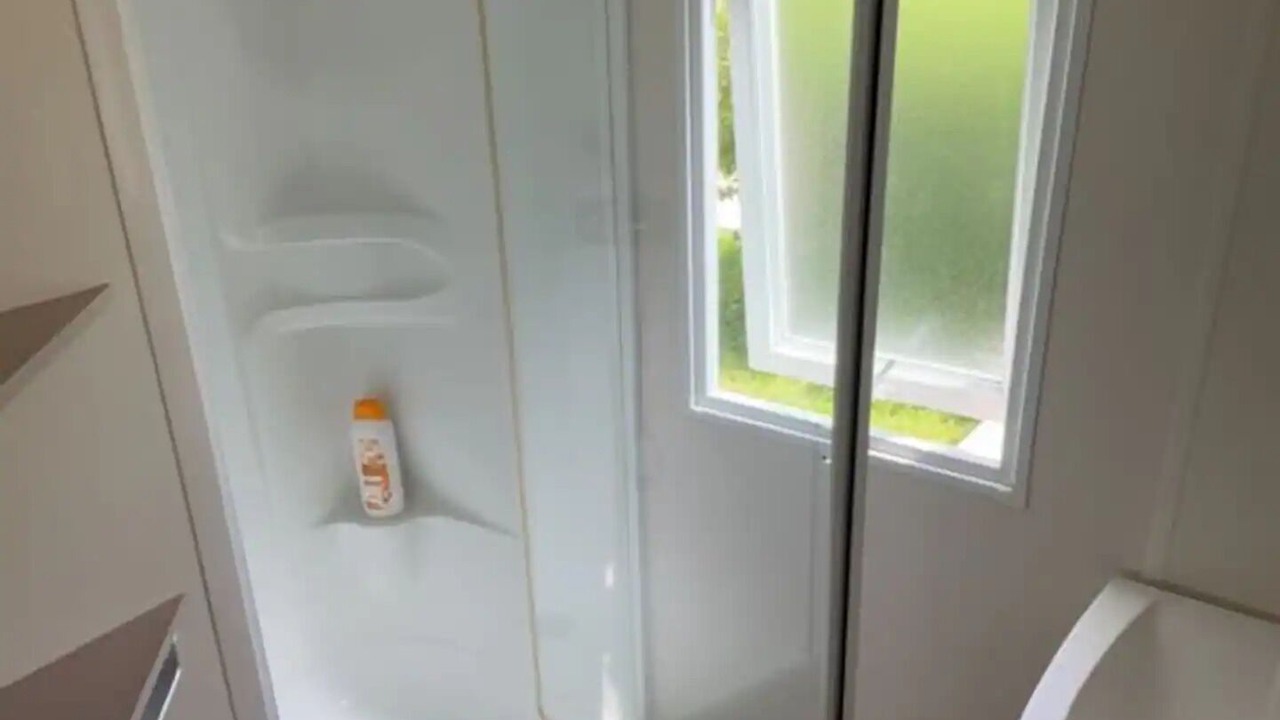 Photo of Bathroom in Ivry-la-Bataille