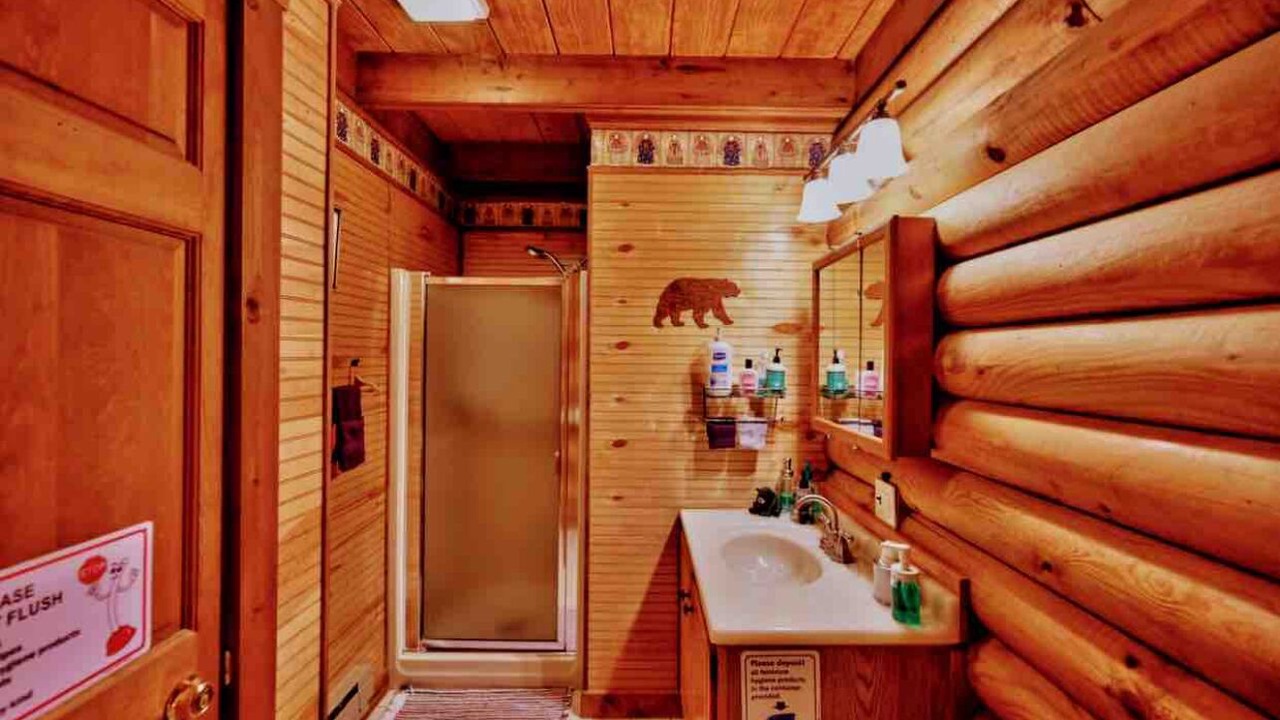 Photo of Bathroom in Tobyhanna