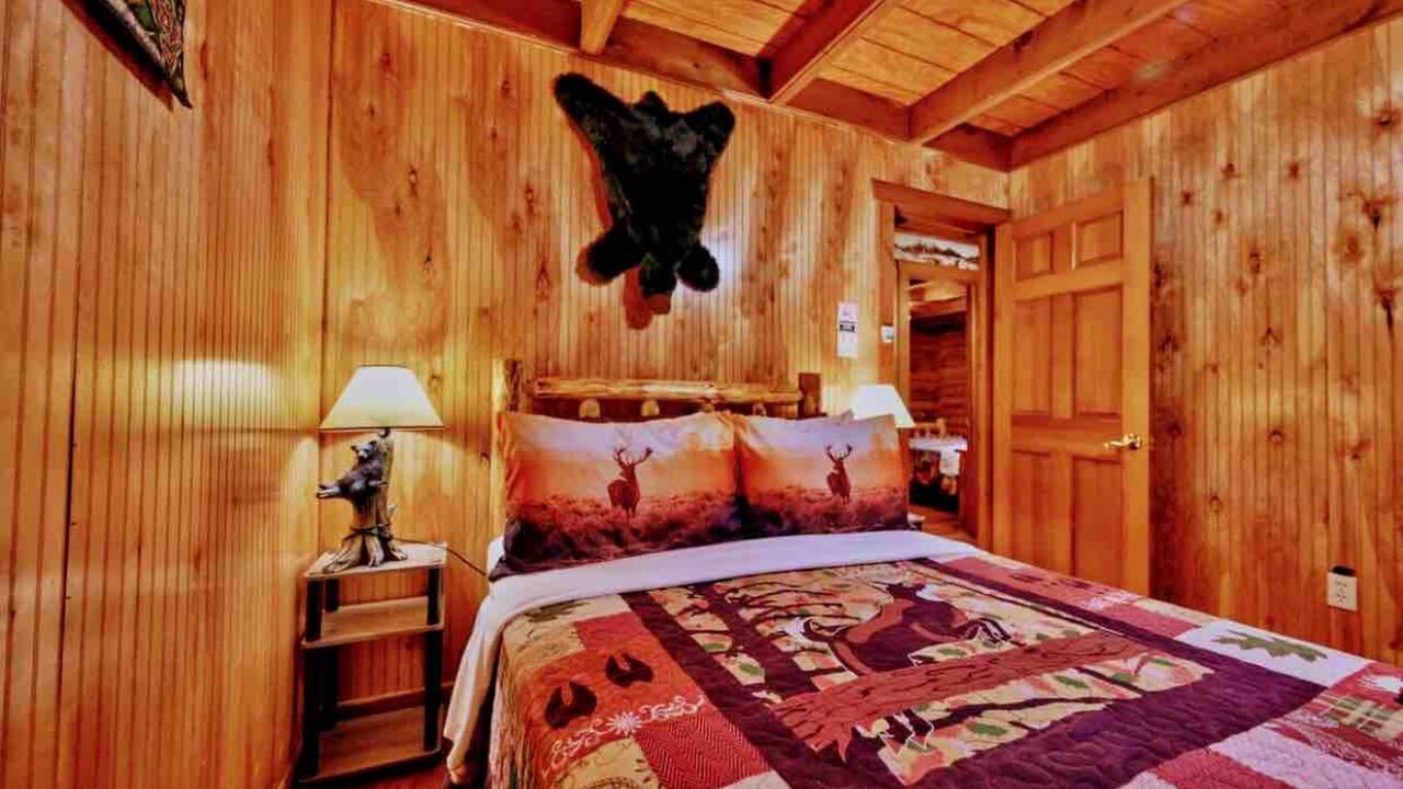 Photo of Bedroom in Tobyhanna