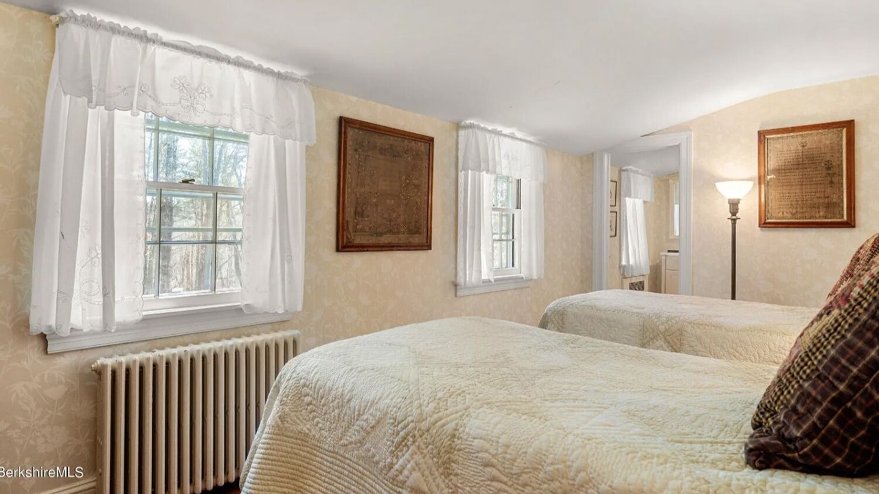 Photo of Bedroom in Stockbridge