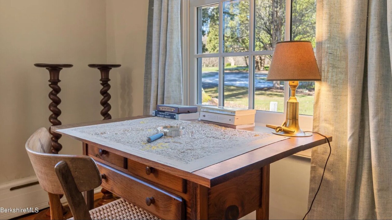 Photo of Others in Stockbridge