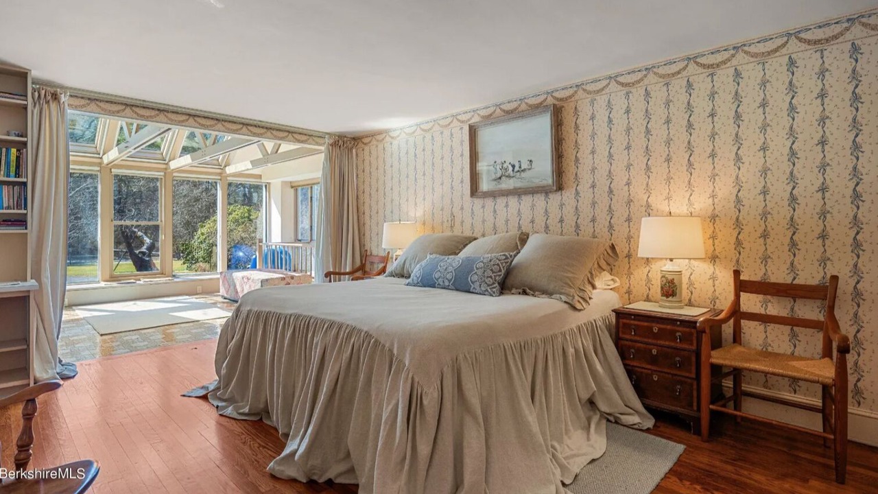 Photo of Bedroom in Stockbridge