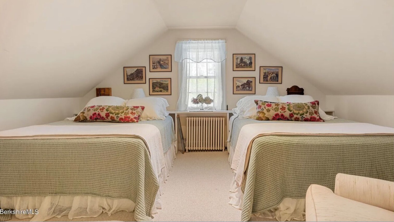 Photo of Bedroom in Stockbridge