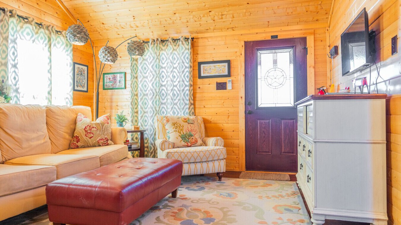 Photo of Livingroom in Terlingua