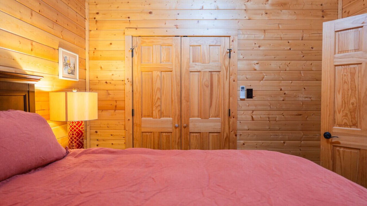 Photo of Bedroom in Terlingua
