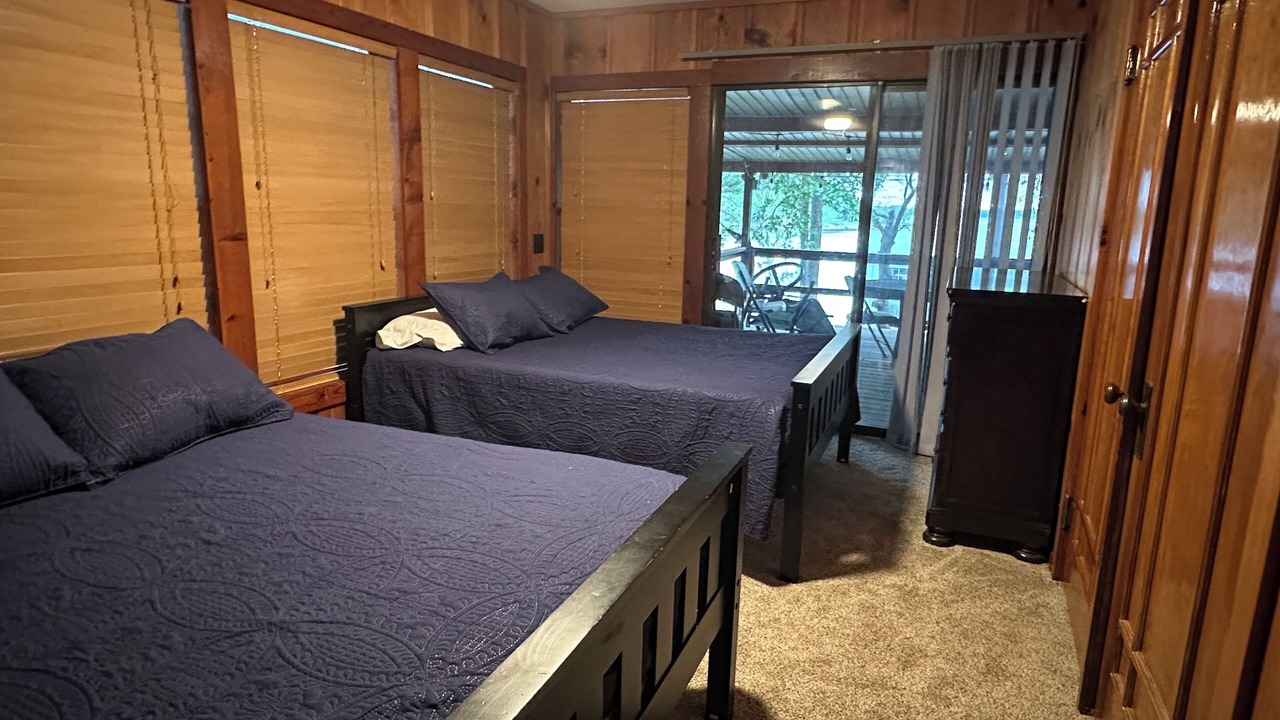 Photo of Bedroom in Jay