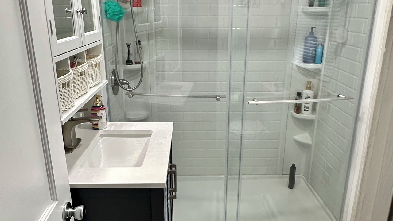 Photo of Bathroom in Jay