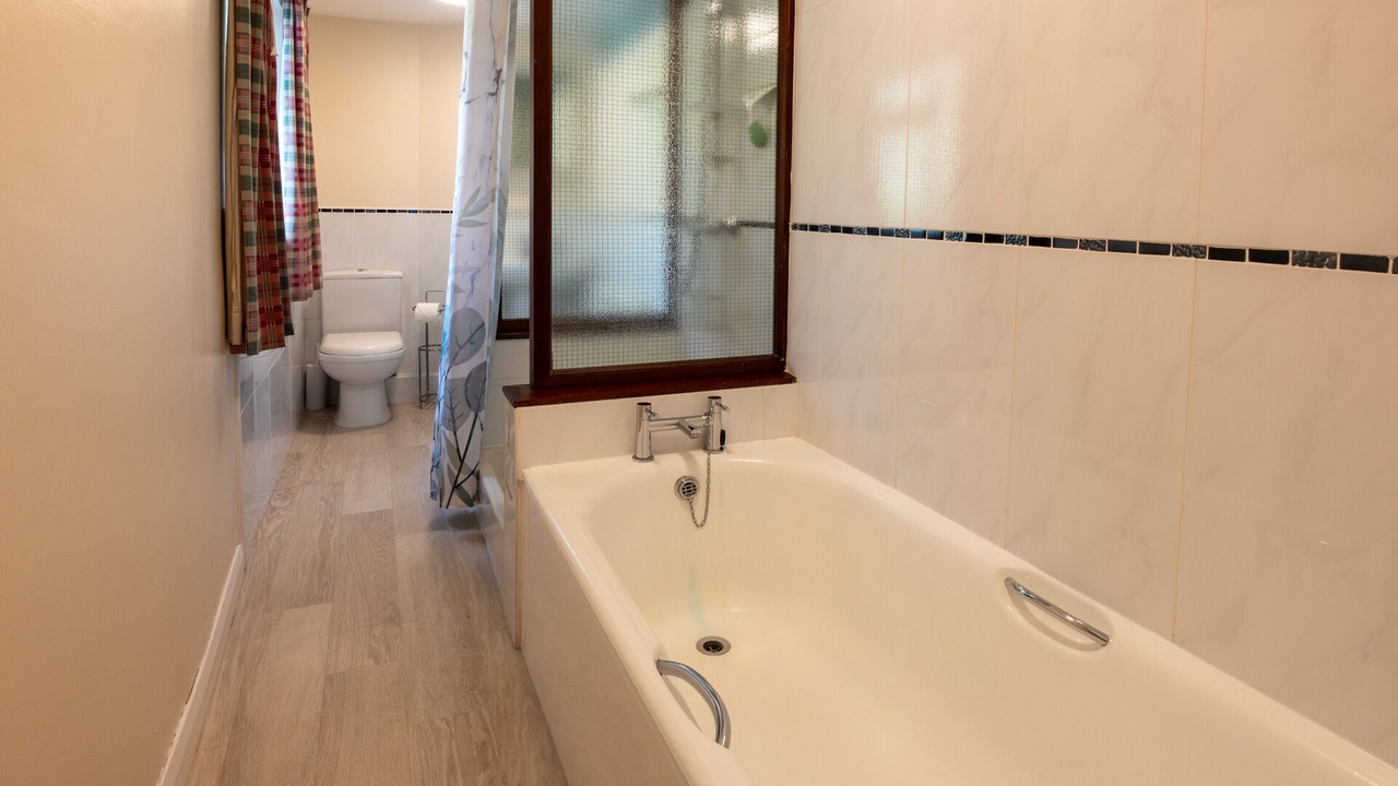 Photo of Bathroom in Chapel Stile