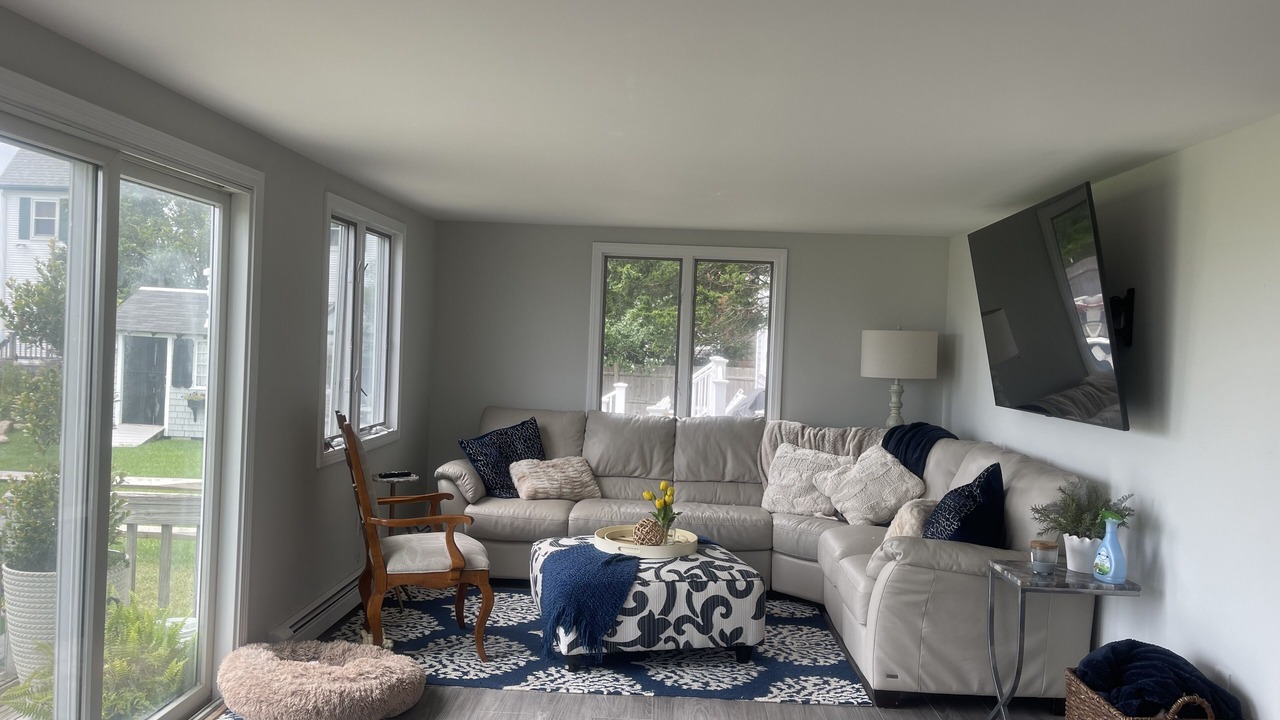 Photo of Livingroom in Green Harbor-Cedar Crest