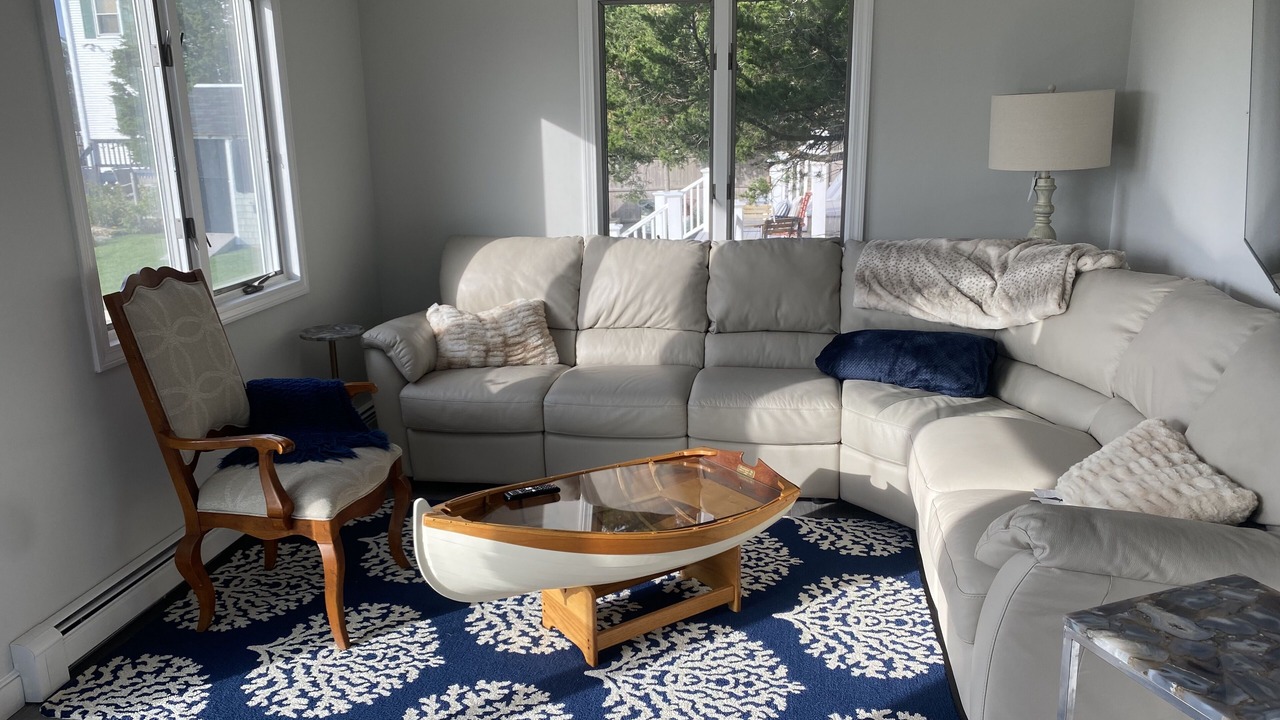 Photo of Livingroom in Green Harbor-Cedar Crest