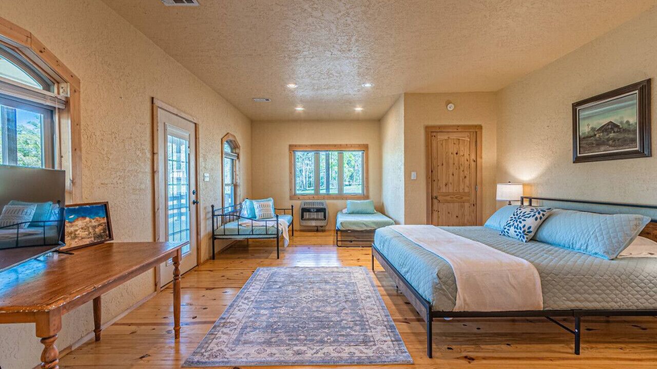 Photo of Bedroom in Winnsboro