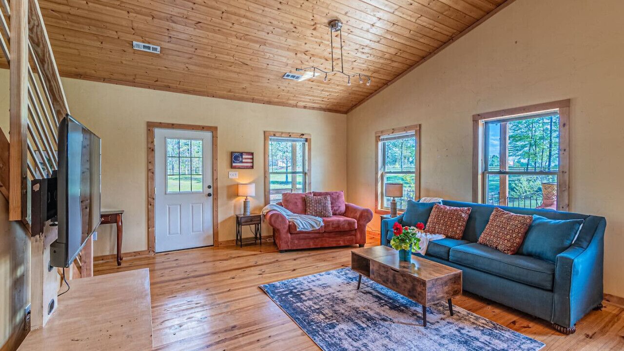 Photo of Livingroom in Winnsboro