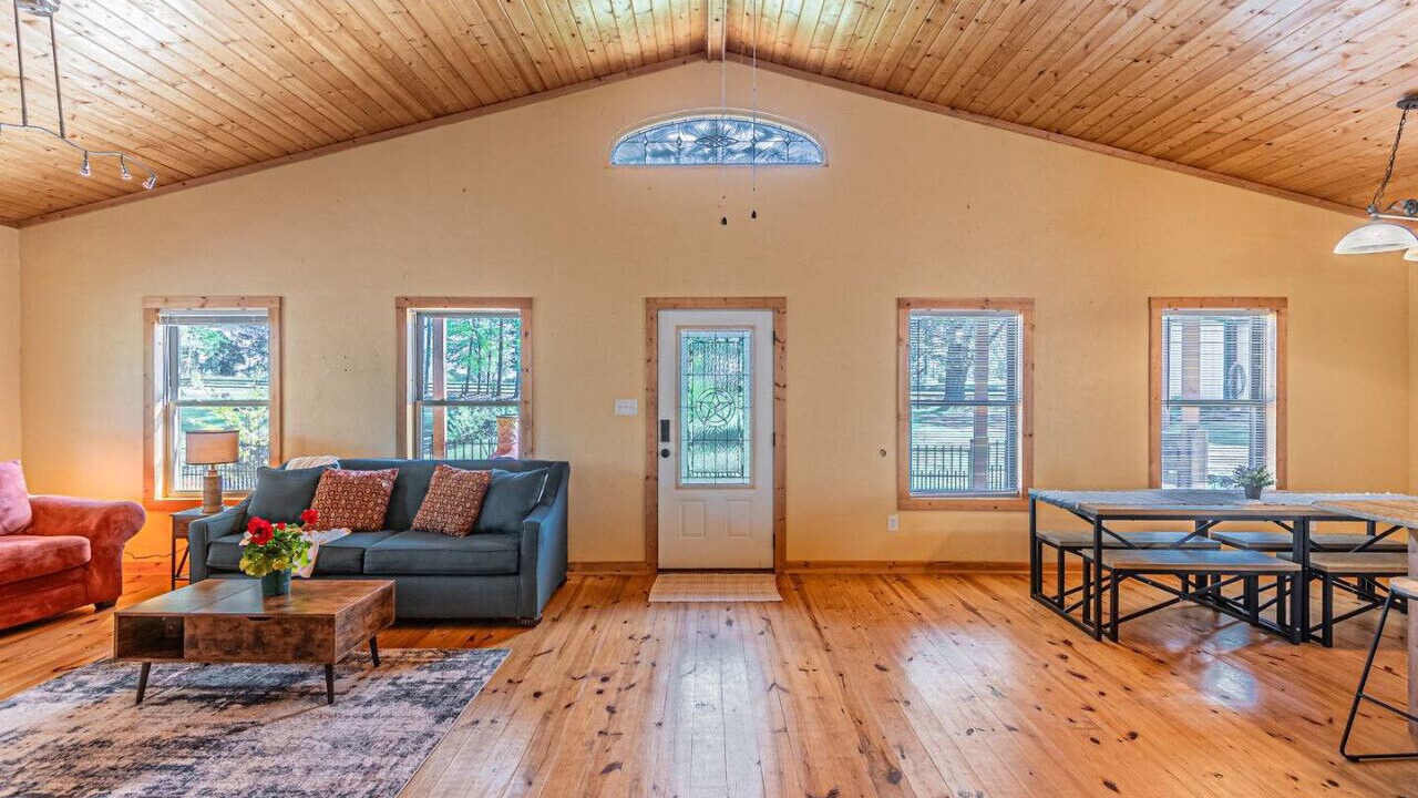 Photo of Livingroom in Winnsboro