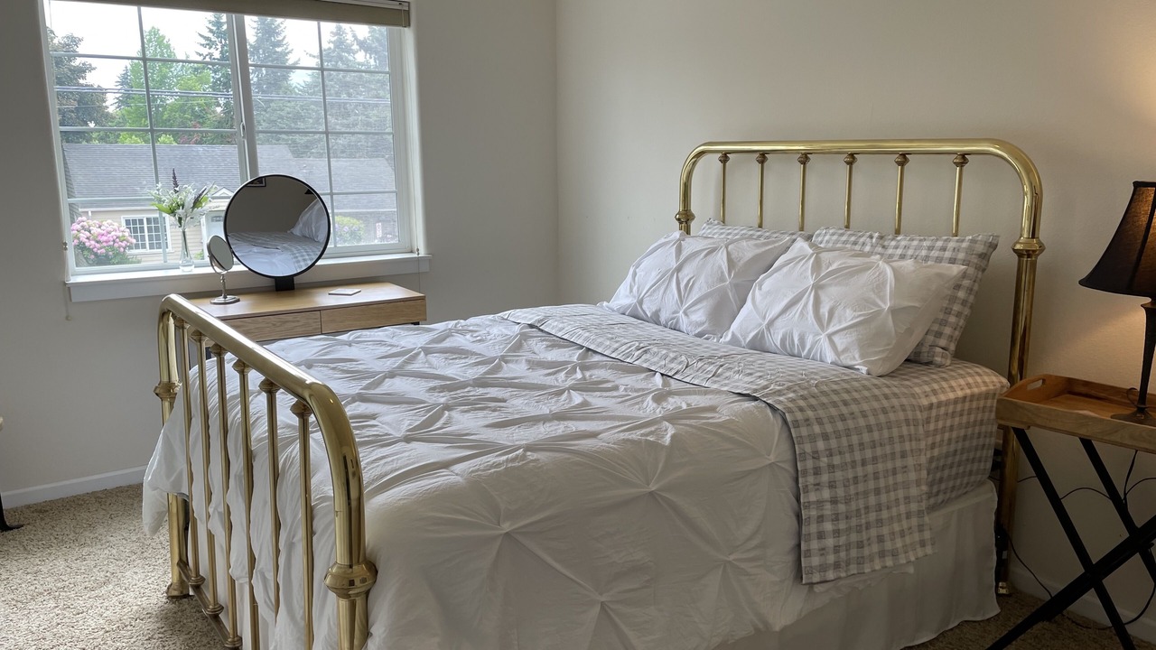 Photo of Bedroom in Forest Grove