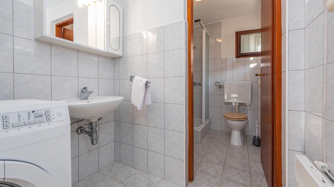 Photo of Bathroom in Perusic