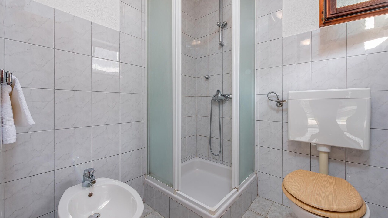 Photo of Bathroom in Perusic