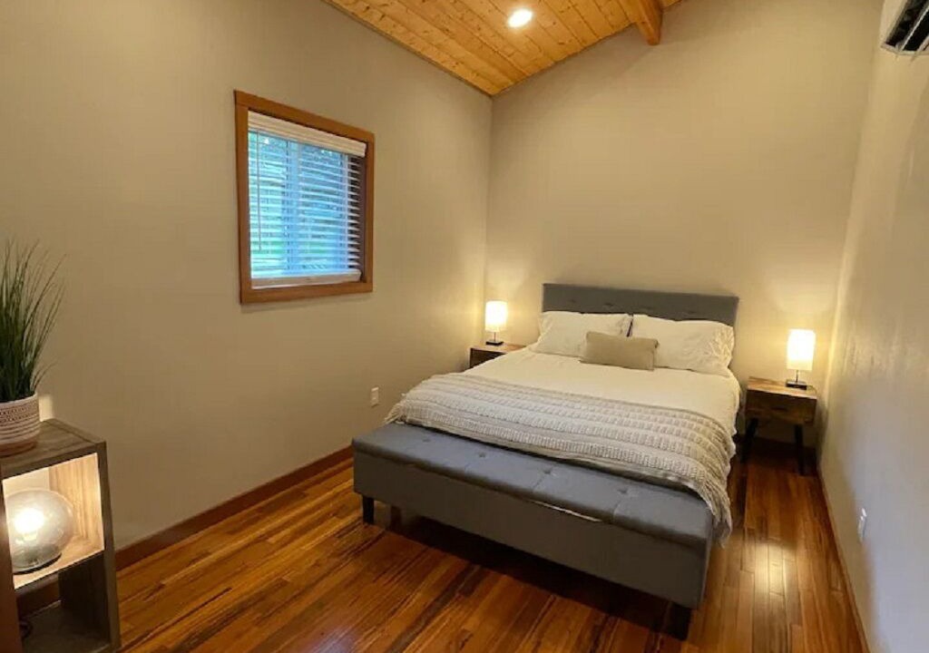 Photo of Bedroom in Sherwood - Tualatin South