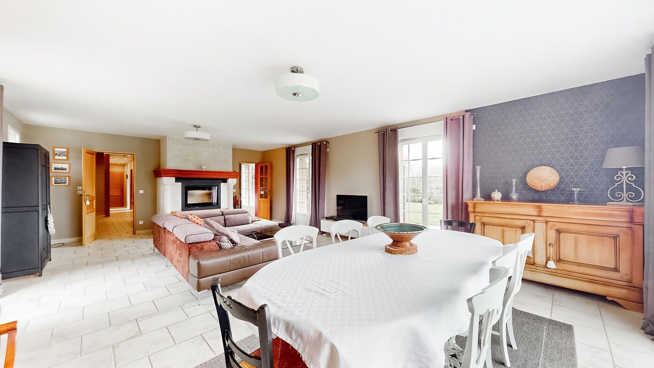 Photo of Bedroom in Saint-Aubin-Routot