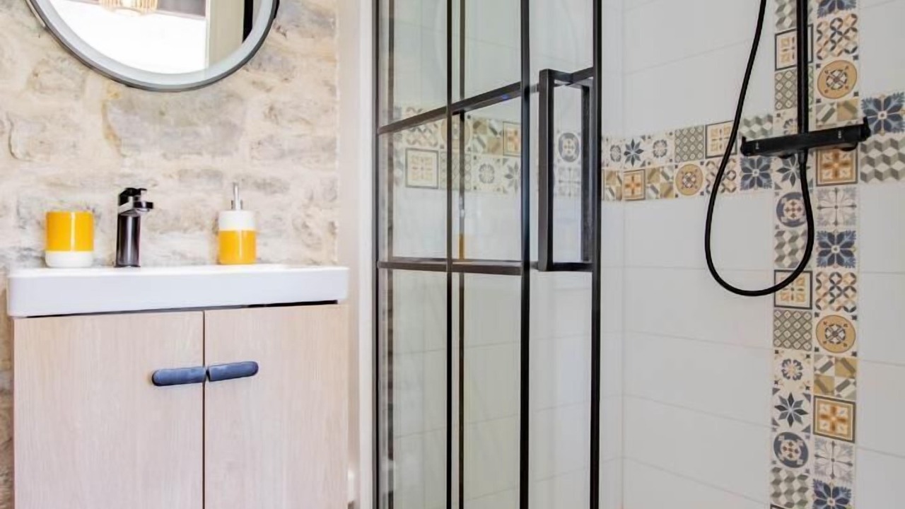 Photo of Bathroom in Sainte-Helene